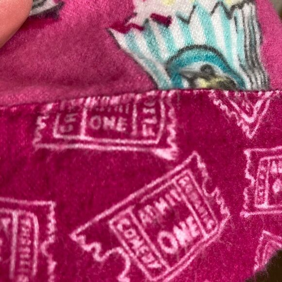 NWOT chick flicks and popcorn bamboo flannel pj top w/ contrasting trim BFF nite - Picture 6 of 16